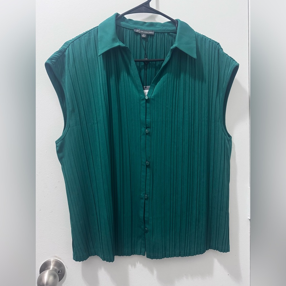 Adrianna Papell Teal Sleeveless Button Down Shirt